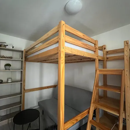Equipe Apartment *